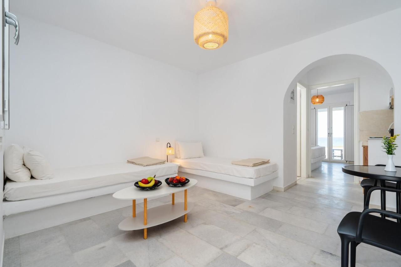Celestial Seaview Apartments- Apollon Naxos City エクステリア 写真