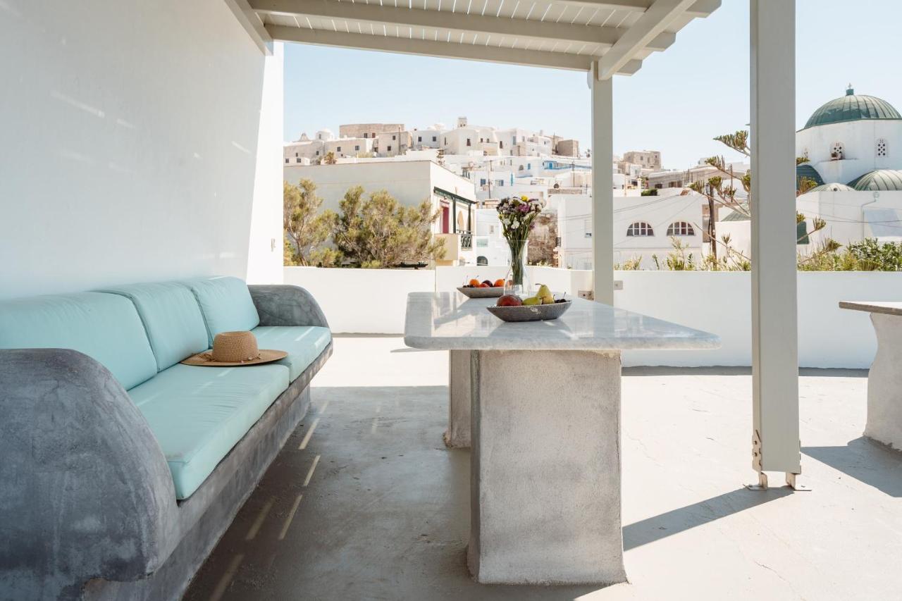Celestial Seaview Apartments- Apollon Naxos City エクステリア 写真